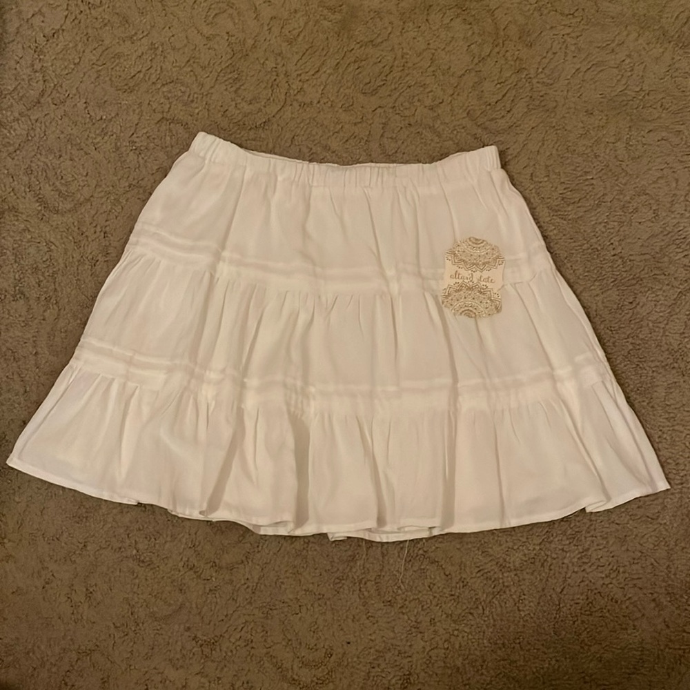 NWT Altard Stare Skirt